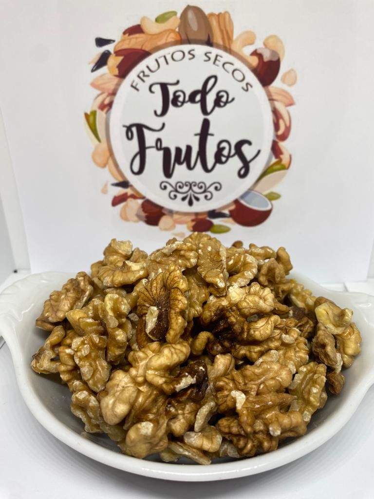 NUEZ DE REPOSTERIA